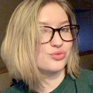 Meet your Posher, Cali